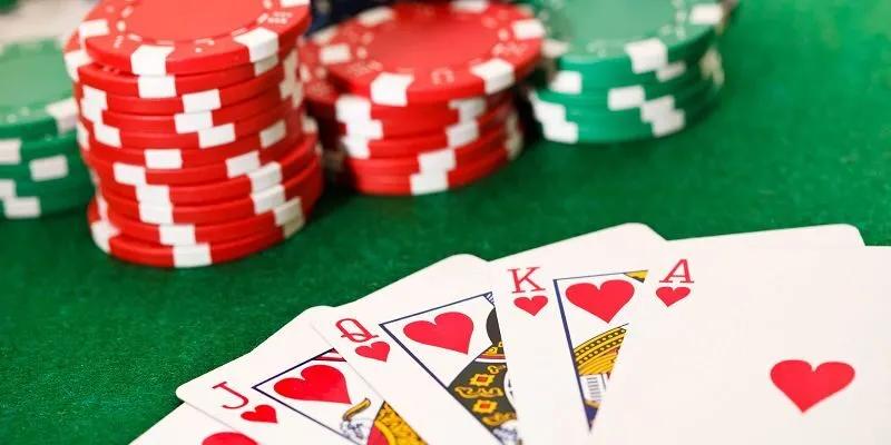 Những thuật ngữ dùng trong game Poker trực tuyến